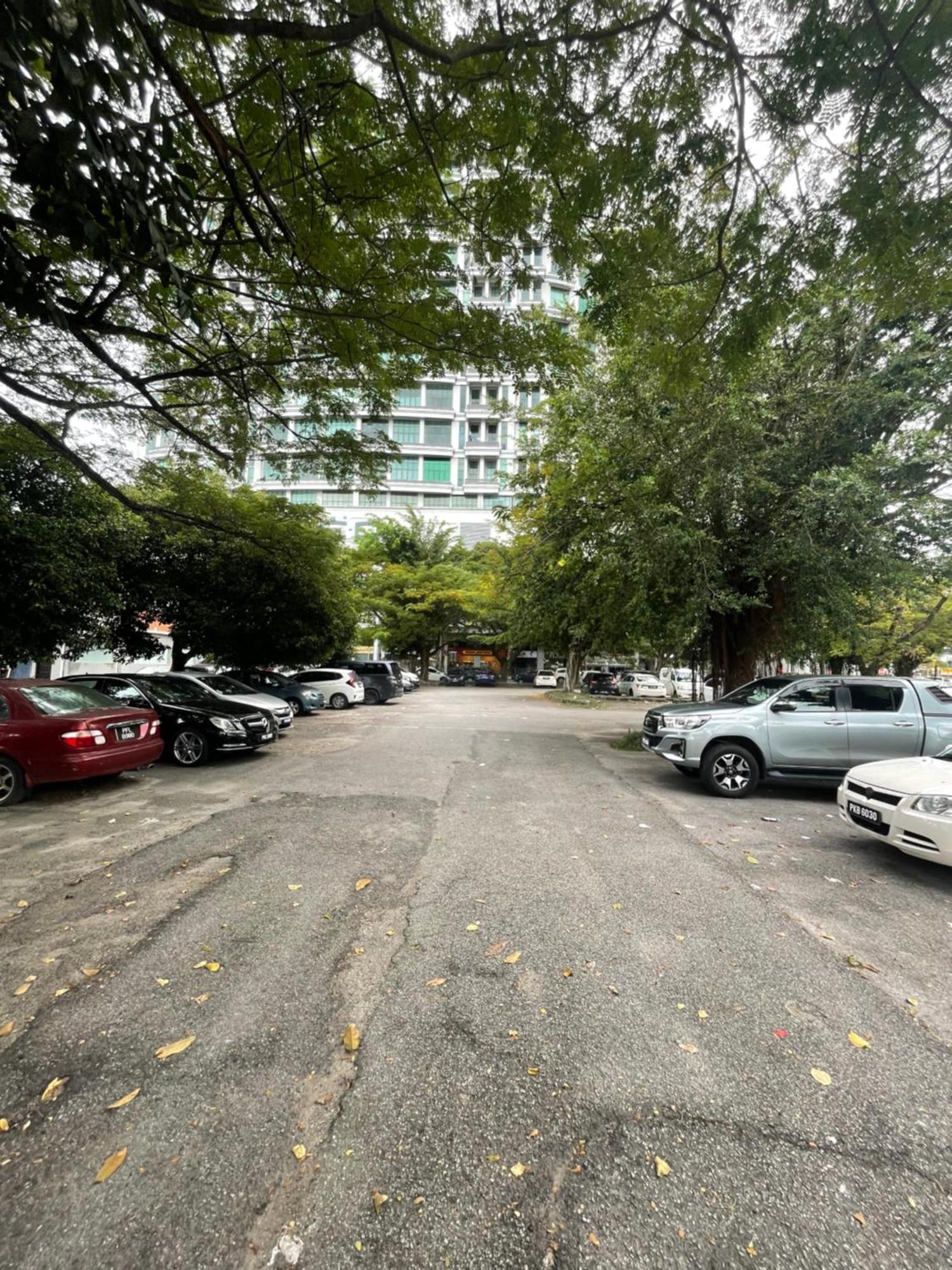 6 Pax 1 Bedroom Near Usm Spice Arena Pantai Specialist Airport บายันเลอปาส ภายนอก รูปภาพ